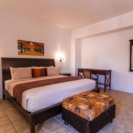 La Vue Boutique Inn South Hill Village Kültér fotó